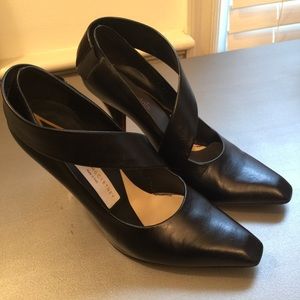 Stella McCartney Black w/Tortoise Heel 6.5